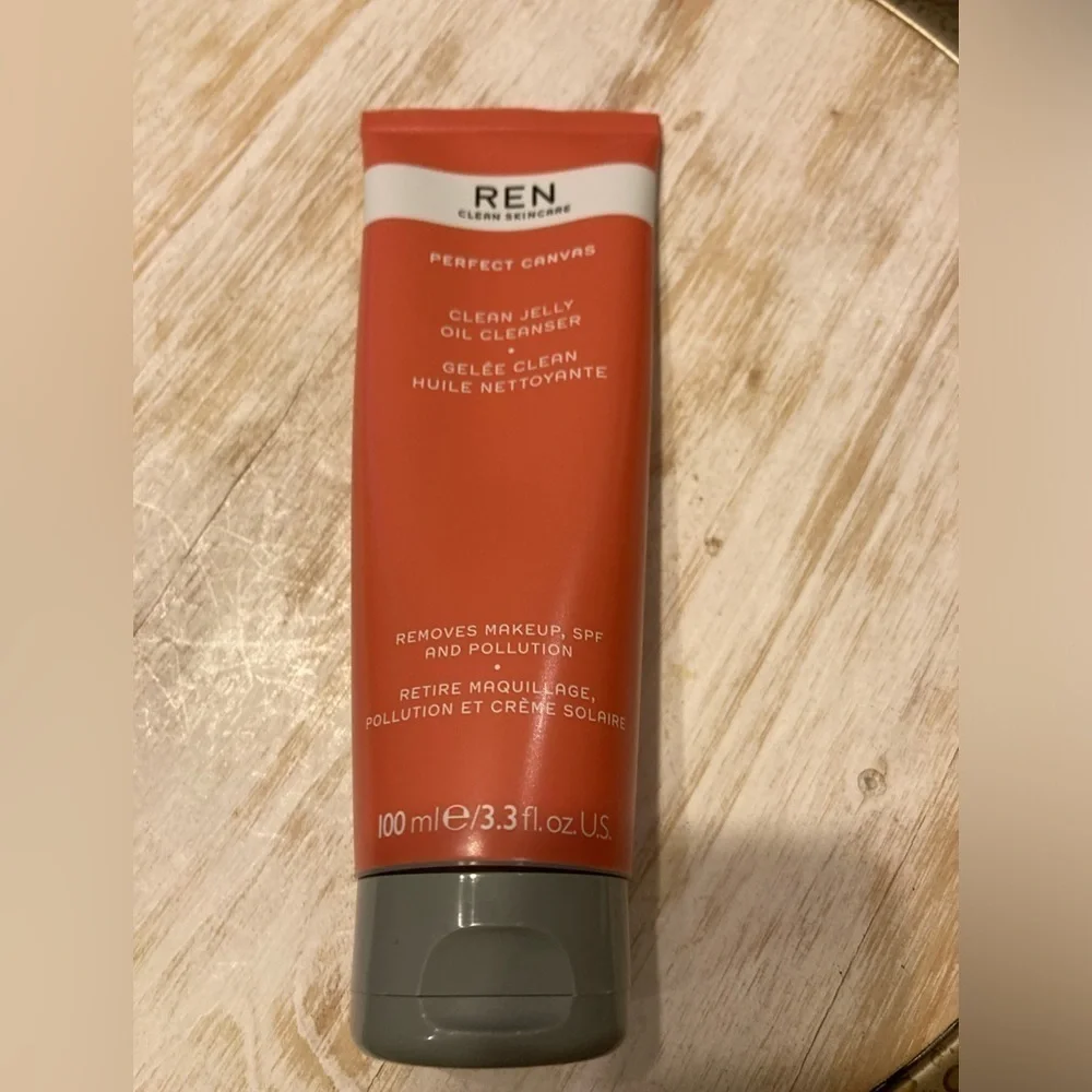 REN Clean Skincare Perfect Canvas‎ Clean Jelly Oil Cleanser Makeup 3.3oz 100mL